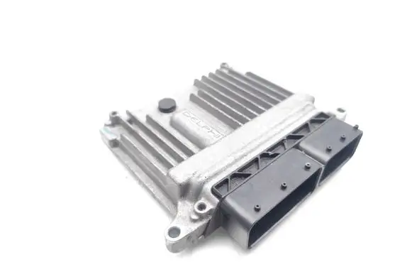 Mercedes-Benz E W211 Engine control unit/module A6461509978 28080027 A0034469040
