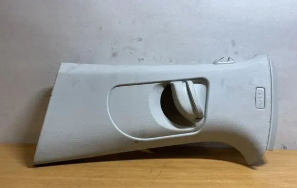 Volkswagen Golf VII (B) pillar trim (bottom) 5G4867243 C3677