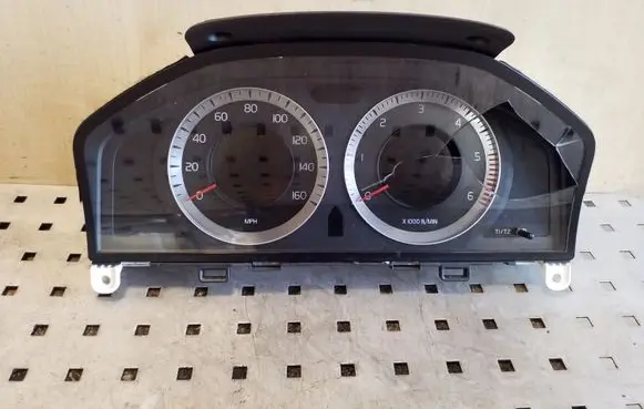 Volvo XC60 Speedometer (instrument cluster) 31270907AA