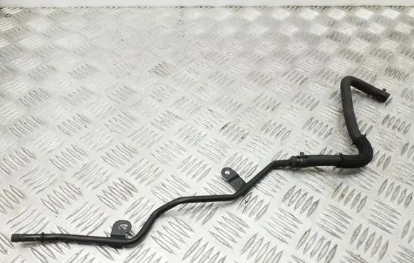 Volkswagen PASSAT B7 Engine coolant pipe/hose 5K0121064A