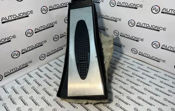 BMW X5 F15 Foot rest pad/dead pedal 1PJ0N9