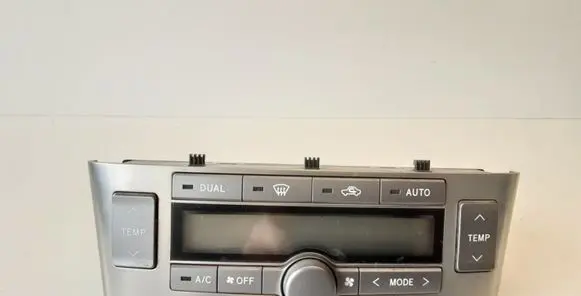 Toyota Avensis T250 Climate control unit 5590005210 MB1465703630 5590205060G