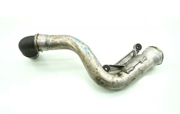 Volkswagen Golf Plus Air intake hose/pipe 038131111B