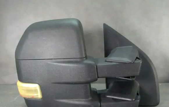 Ford F250 Front door electric wing mirror