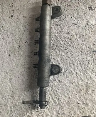 Nissan Primera Fuel main line pipe 06F02730
