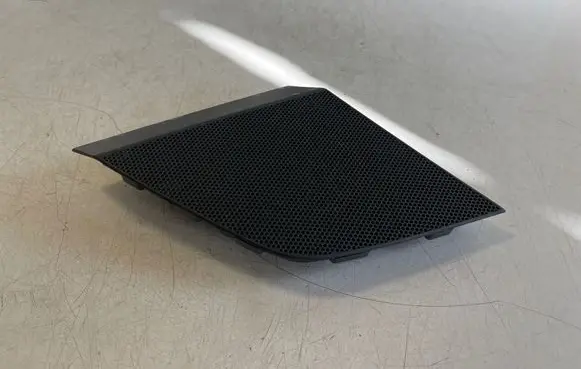 Audi Q7 4M Side speaker trim/cover 4M0857228