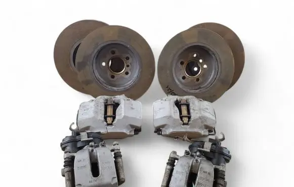 BMW 4 G22 G23 G24 G26 Brake discs and calipers set 688373601 6883736 6882245