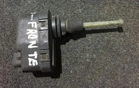 Opel Frontera A Headlight level adjustment motor 0307851328