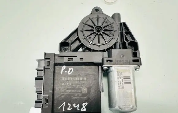 Volvo S90, V90 Front door window regulator motor 31676500
