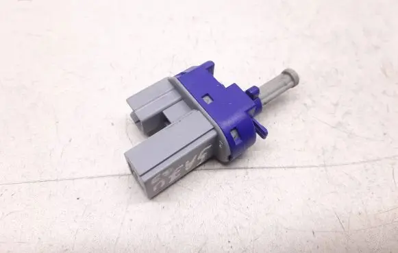 Clutch pedal sensor