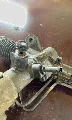 Mazda 5 Steering rack 5Y043006 U2C630