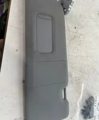Sun visor