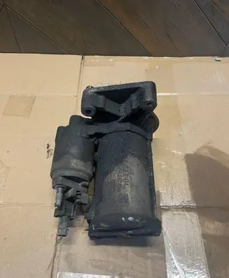 Peugeot 308 Starter motor 9675660680 0001174601