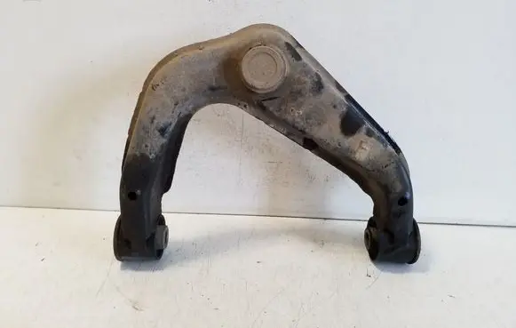 Nissan Pathfinder R51 Front lower control arm/wishbone