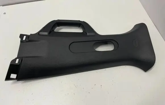 Dodge RAM (B) pillar trim (top) 5110115 18964F 68312900AB