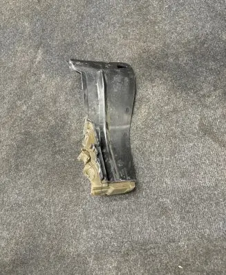 Dodge Durango Other engine bay part 68253120AA 72523W