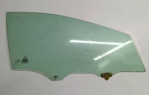 KIA Ceed Front door window glass four-door 43R-001167