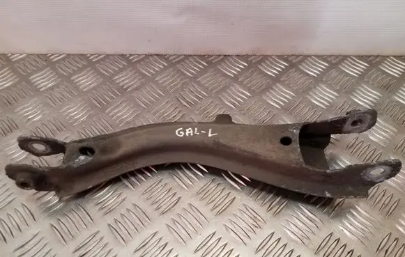 Volvo V70 Rear control arm
