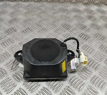 Lexus UX Other control units/modules 8615076050