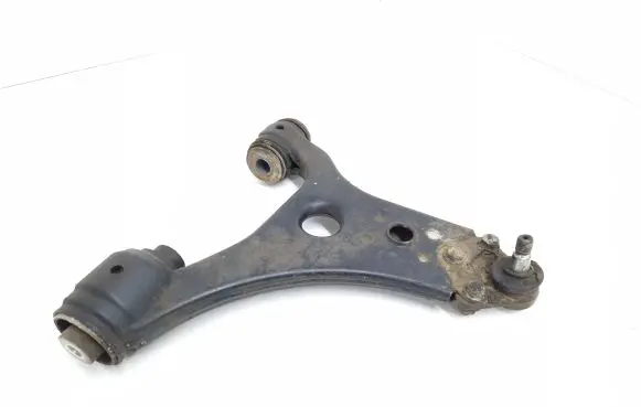 Front lower control arm/wishbone