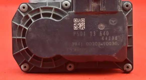 Mazda 3 II Throttle body valve P50113640