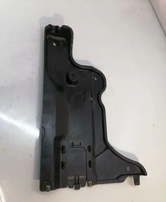 Volkswagen PASSAT B8 Rear underbody cover/under tray 3Q0825102A