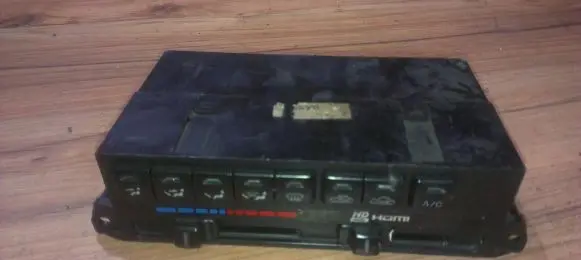 Mazda 626 Climate control unit nenusttyat