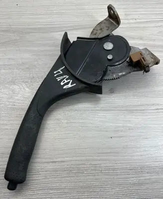 Toyota RAV 4 (XA20) Hand brake release handle 