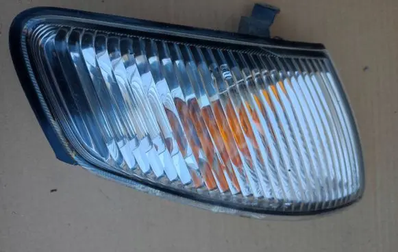 Mazda 6 Front indicator light 21061822