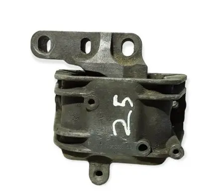 Ford Focus Engine mount bracket 1k0199262