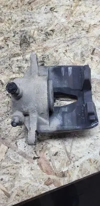 Mercedes-Benz E W211 Front brake caliper 