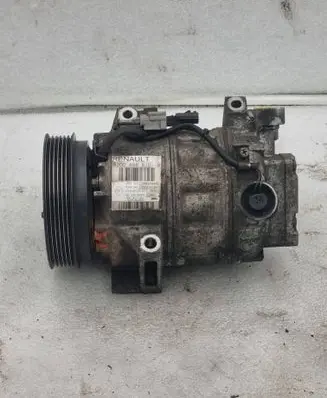 Renault Laguna III Air conditioning (A/C) compressor (pump) 8200898810B