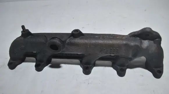Volkswagen II LT Exhaust manifold 074253033M