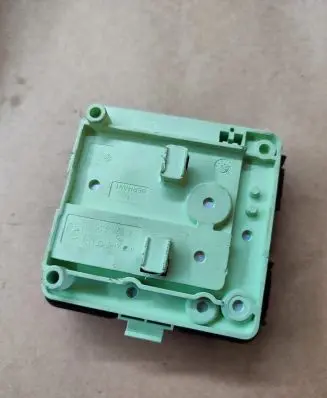 BMW X3 E83 Battery control module 8387547