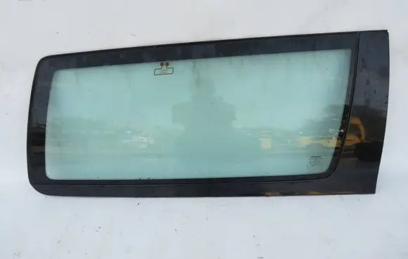 Volvo XC70 Rear side window 30674481 30674486 30674483