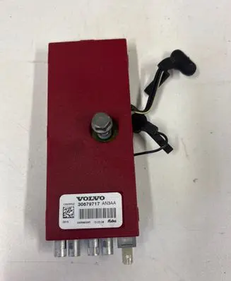 Volvo XC70 Aerial antenna amplifier 13005500 AN3AA 30679717