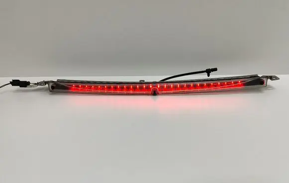 BMW 5 E60 E61 Third/center stoplight 63257145667 7145667 63256925902