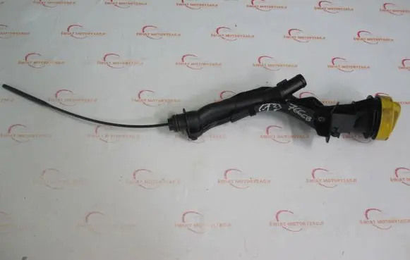 Opel Vivaro Oil level dip stick 8200949932