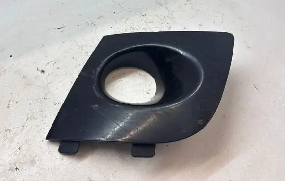 Subaru Impreza II Front fog light trim/grill PPLH