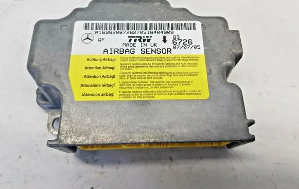 Mercedes-Benz B W245 Airbag control unit/module A1698206726 nr1937