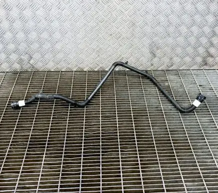 Tesla Model 3 Engine coolant pipe/hose 107760000C