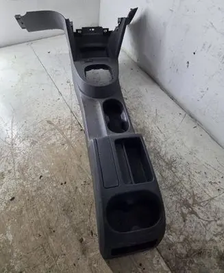 Volkswagen Touran I Center console 