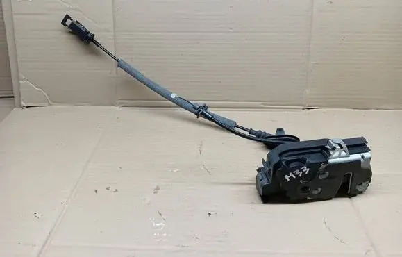 Ford Fiesta Front door lock H1BAA21812NE