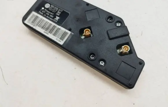 Volkswagen Eos Aerial antenna amplifier 1Q0035577 7617310060 76173100605037