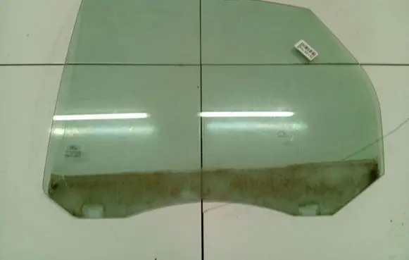 Ford Focus Rear door window glass As2