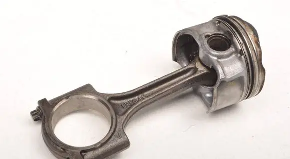 Ford Focus Piston BM5G-AE
