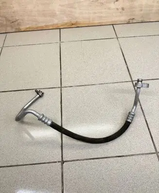 Air conditioning (A/C) pipe/hose