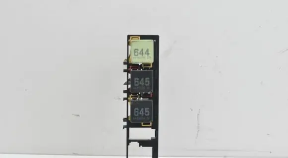 Volkswagen Touran II Fuse module 7N0937503A