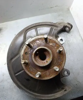 Dodge RAM Front wheel hub 68303538AD