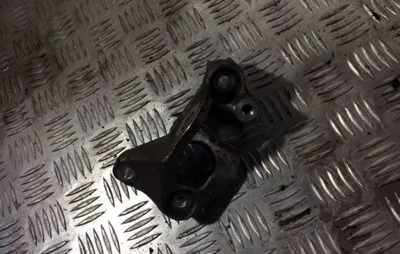 Audi A8 S8 D3 4E Gearbox mounting bracket 4E0399114AF